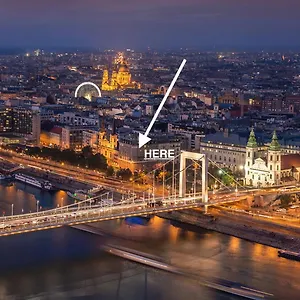 Riverfront Apartment Budapest